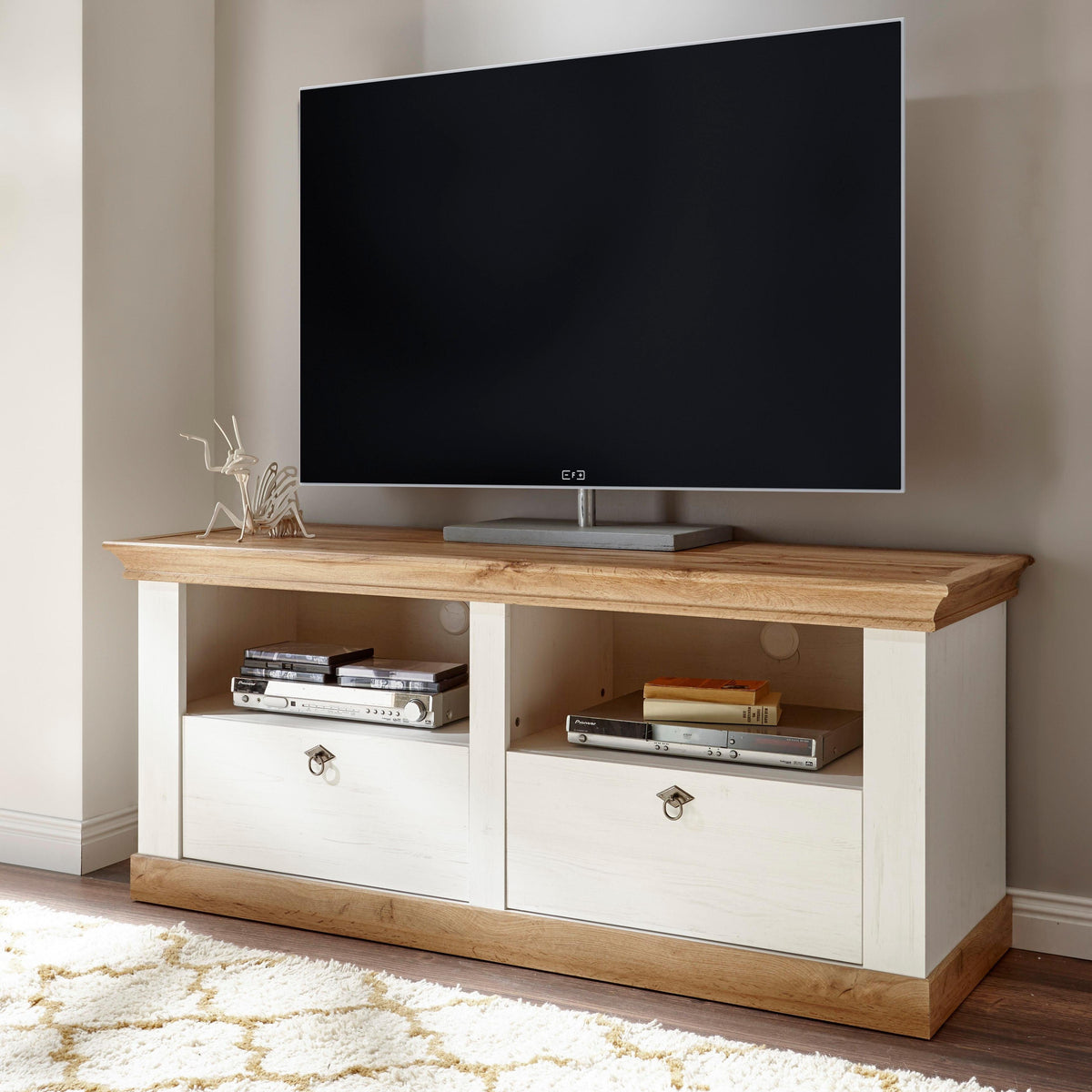 Home affaire Lowboard "Cremona", TV-Unterteil im Landhausstil, 152 cm breit